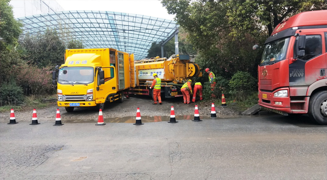 囊谦成区雨污水管网“四位一体”检测疏通项目